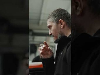 В первый запуск может случиться все что угодно...