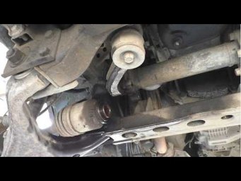 Замена подшипника промежуточного вала на Киа Соренто 2005 Kia Sorento 2,5