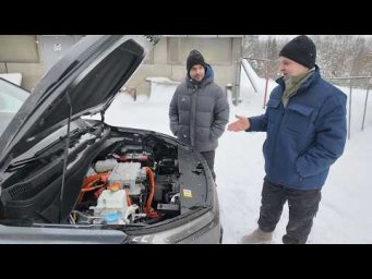 Купили ЭЛЕКТРО Москвич в Москве и поехали в Питер зимой... (Мы пожалели)