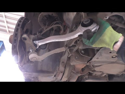 Замена передних рычагов подвески на Mercedes Benz CLC 200 1,8 Мерседес Бенц ЦЛЦ 200  2008