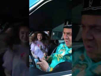 Крот валит