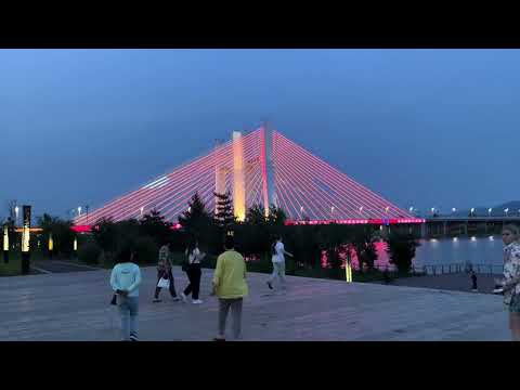 Хуньчунь с высоты 17 этажа и прогулка по ночному городу. 2 серия Хуньчунь с высоты 17 этажа и прогулка по ночному городу. 2 серия