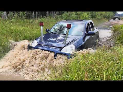 Porsche Cayenne на гусеницах против УАЗа и Багги Porsche Cayenne на гусеницах против УАЗа и Багги