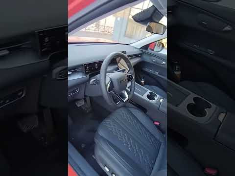 Новый русский кроссовер Tenet Plus L6 в стиле Porsche. Что? Новый русский кроссовер Tenet Plus L6 в стиле Porsche. Что?