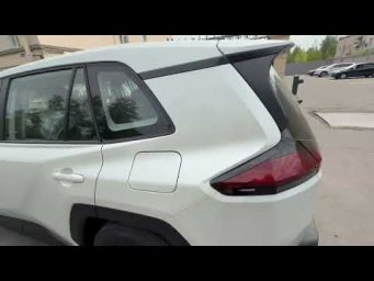 Выдали Toyota Rav 4 с регистрацией в ГИБДД.