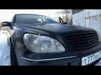 Одет по моде при любой погоде. ВЫЖАТЫЙ но НЕПОБЕДИМЫЙ. S-КЛАСС.