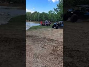 Insane Hydroplaning: Full Send Across the Water!☠️